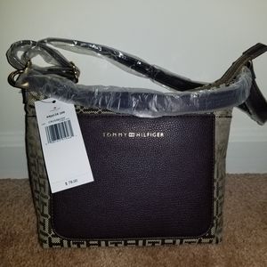 Tommy Hilfiger crossbody